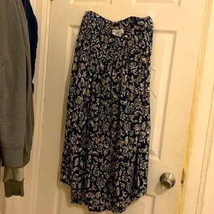 Another beautiful designed skirt nice fitting around the waist